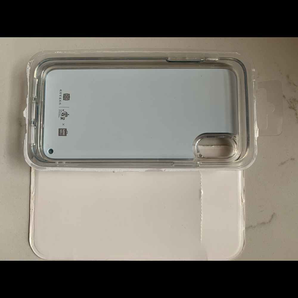 iPhone XR cover - Picture 2 of 4